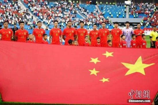 我一直是一个真诚坦率的人，我总是说出自己的想法，但我从来没有不尊重任何人。